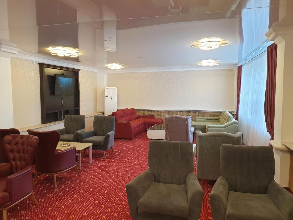 Park Hotel Орал Екстер'єр фото